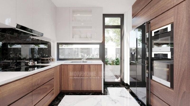 Có thể nói trong thiết kế nội thất phòng bếp đặc biệt là biệt thự, nhà phố thì mặt bếp lại càng được chú trọng, các vật liệu dần đổi mới để đạt tới sự hoàn hảo, vì thế không thể thiếu sót chất liệu đá cẩm thạch màu trắng kết hợp đá ốp bếp màu đen chỉ trắng vừa đẹp vừa sang như trong đây. Hiện nay, các dòng đá như đá nhân tạo LG, đá thạch anh hay đá nhân tạo LG,.. đều được Morestone thương hiệu thi công đá ốp bếp uy tín của Morehome sử dụng. Thiết kế phòng bếp, tủ bếp đẹp